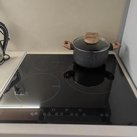 Orange On Sunny Day 6 Complex