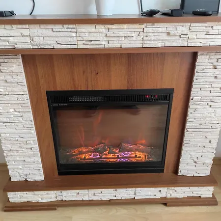 Orange On Sunny Day 6 Complex Apartment